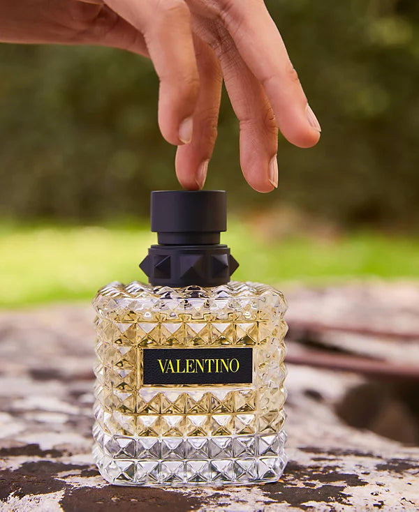 Donna Born In Roma Yellow Dream By Valentino 3.4 EDP (Tester)